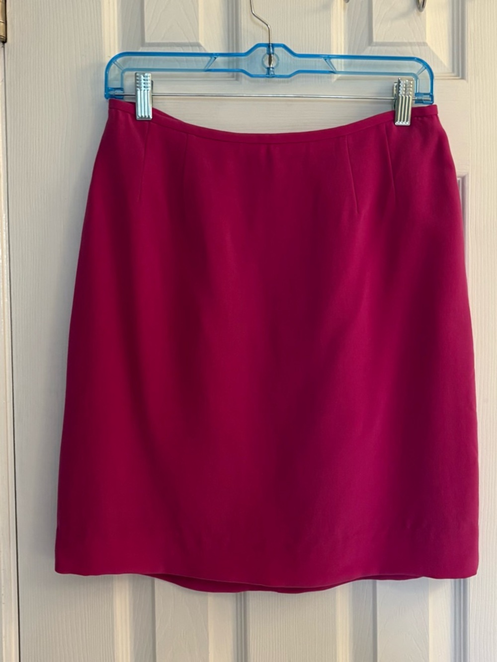 Vintage Kasper Ladies Pink Silk Skirt Size 8.